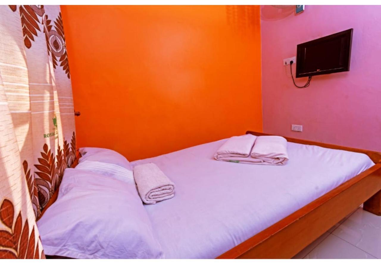 Royal Lake View Gardens Kampala Exterior foto